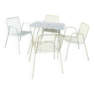 Chaises et table Ému Rio