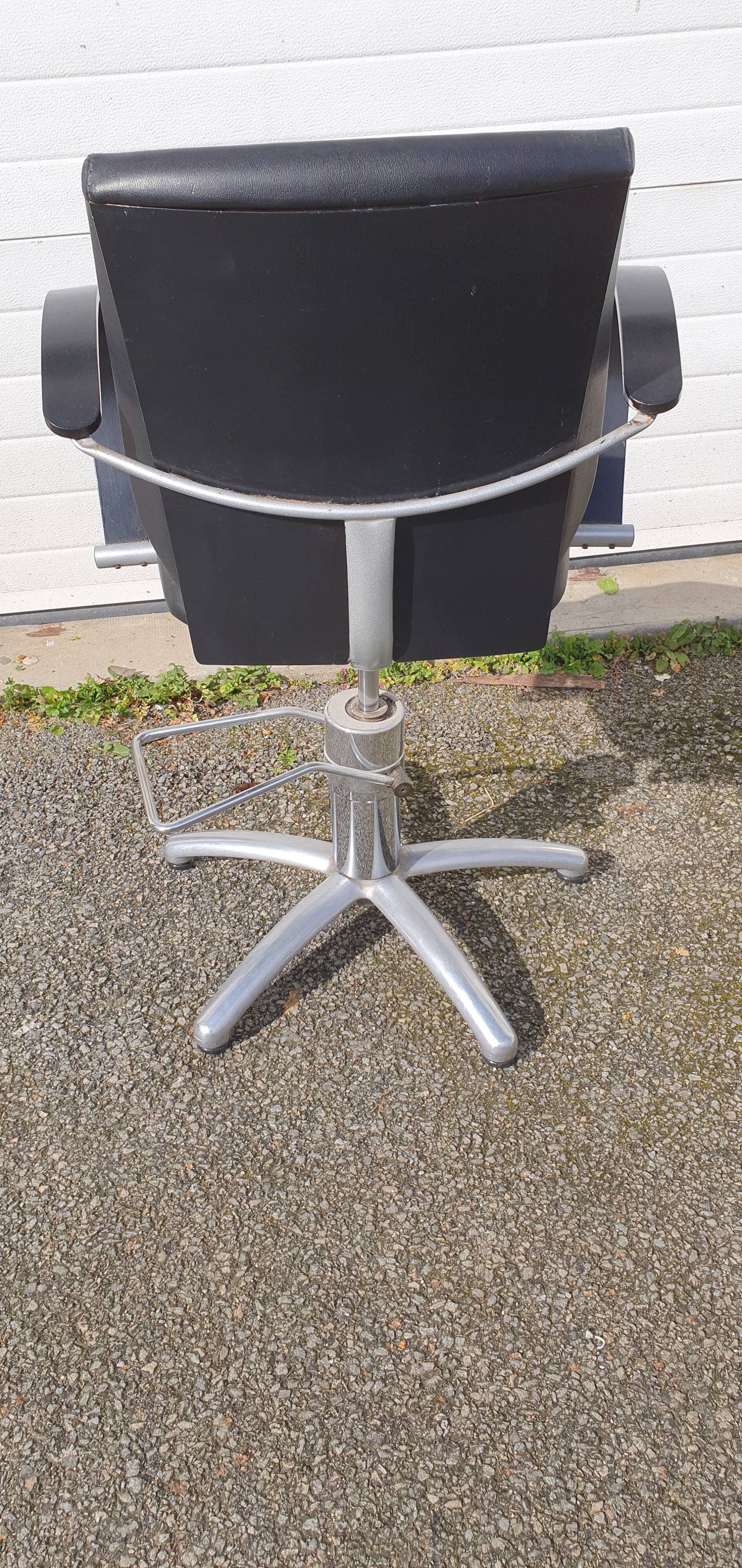 Hairdresser's chair, barber