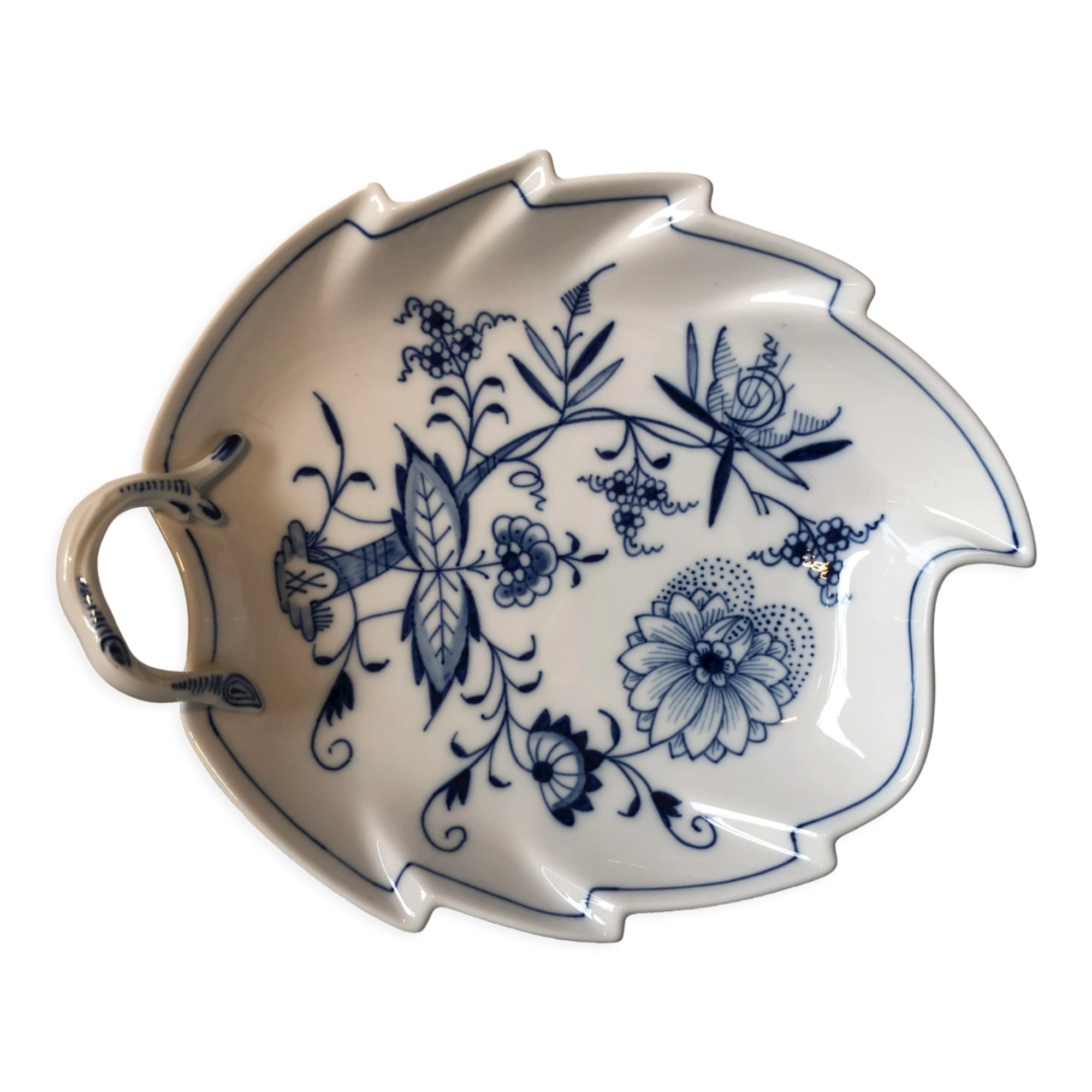 Collectible porcelain - messein - saucer