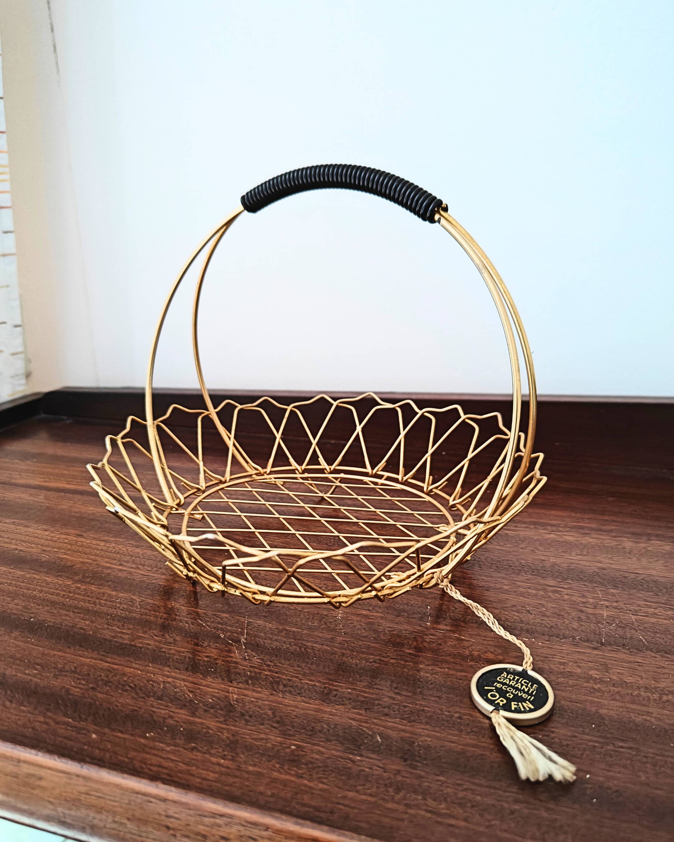 Vintage Erdecor fruit basket