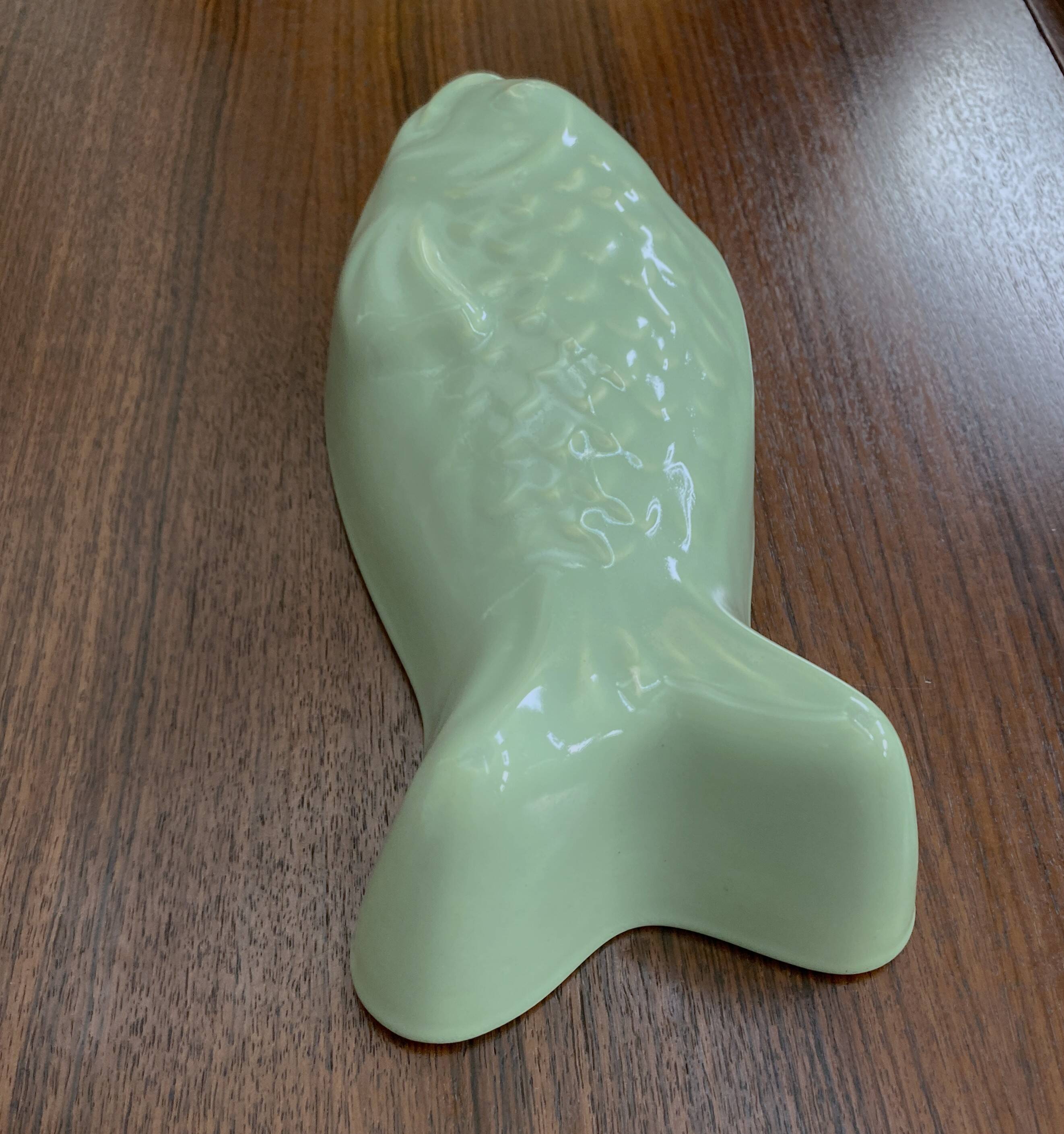 Moule à pudding en céramique vert lime Vis Shape