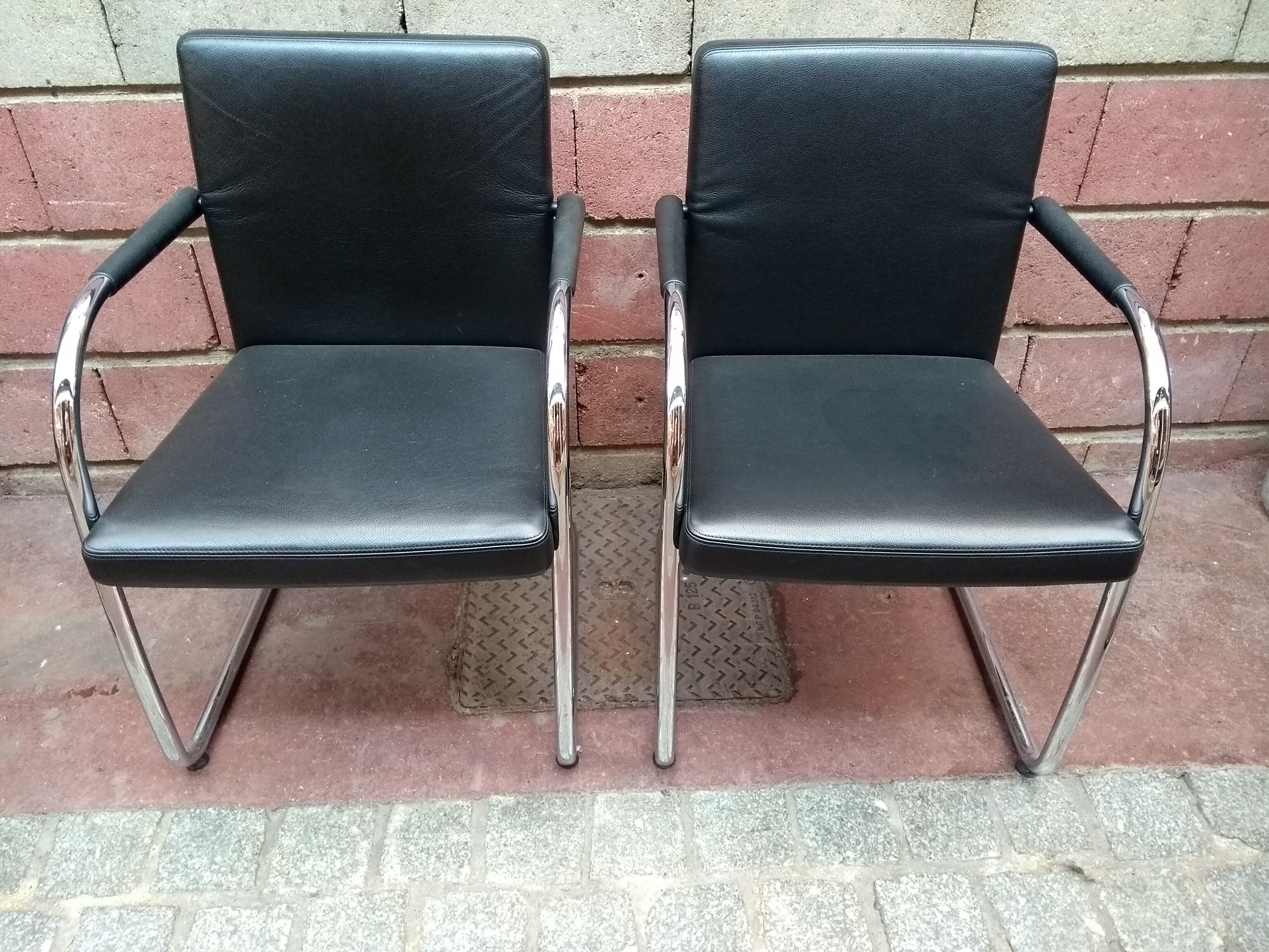 Antonio Citterio armchair leather and chromed steel Vitra edition