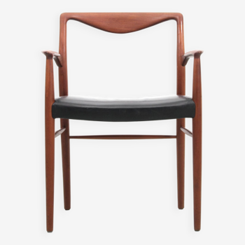 Fauteuil scandinave en teck et cuir