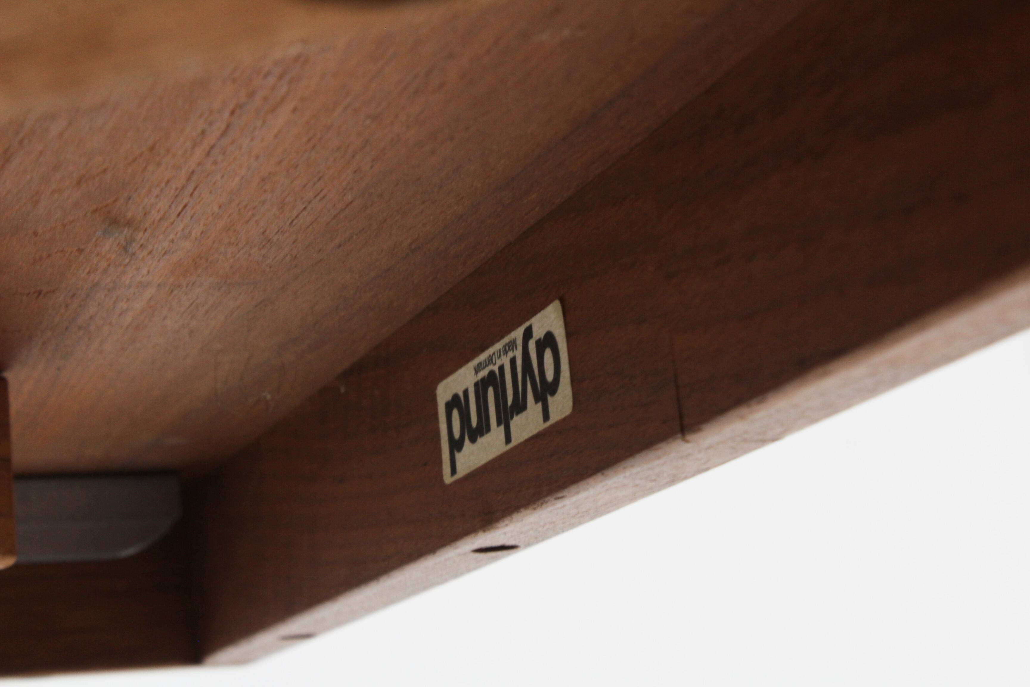 Vintage Dyrlund Danish round dining table teak