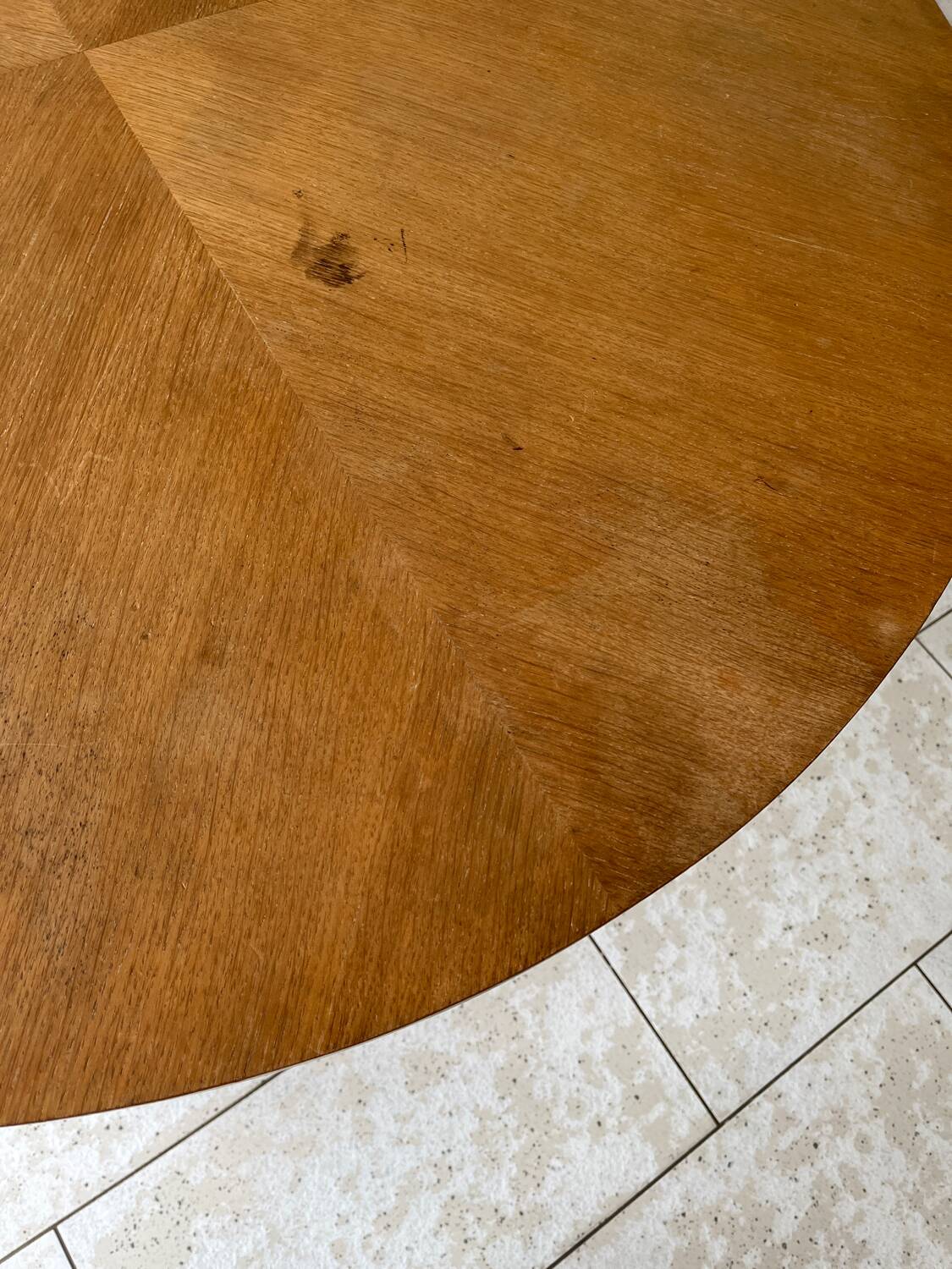 Vintage 70s Round Table