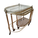 Serving tables 1970