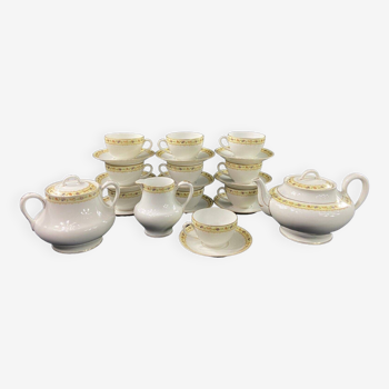 Service à thé porcelaine de Limoges Bernardaud Théière sucrier pot à lait tasses