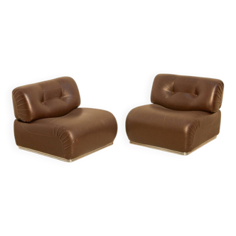 Paire de chauffeuses en cuir marron par Europoltrona 70's