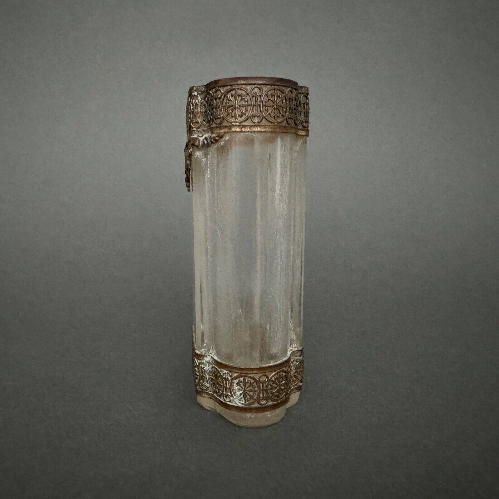 1900 soliflore vase decorated with a Louis XVI style brass gallery