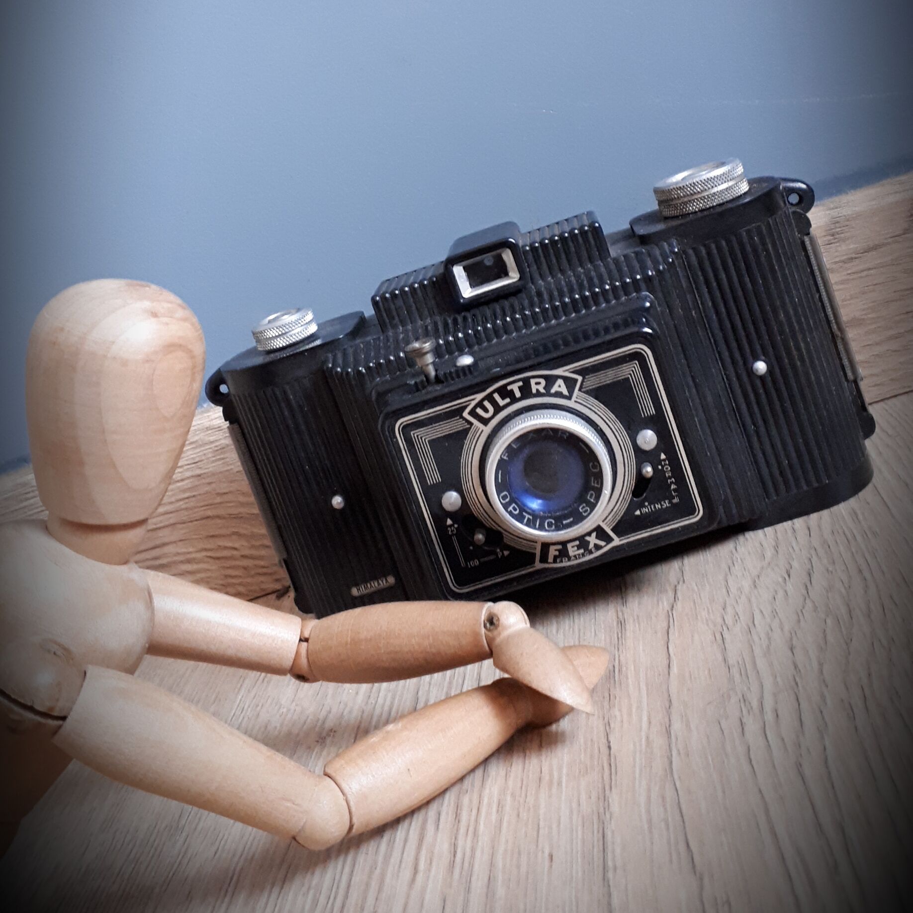 Camera Ultra Fex 1949