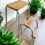 Vintage folding stool / kitchen step / mini ladder