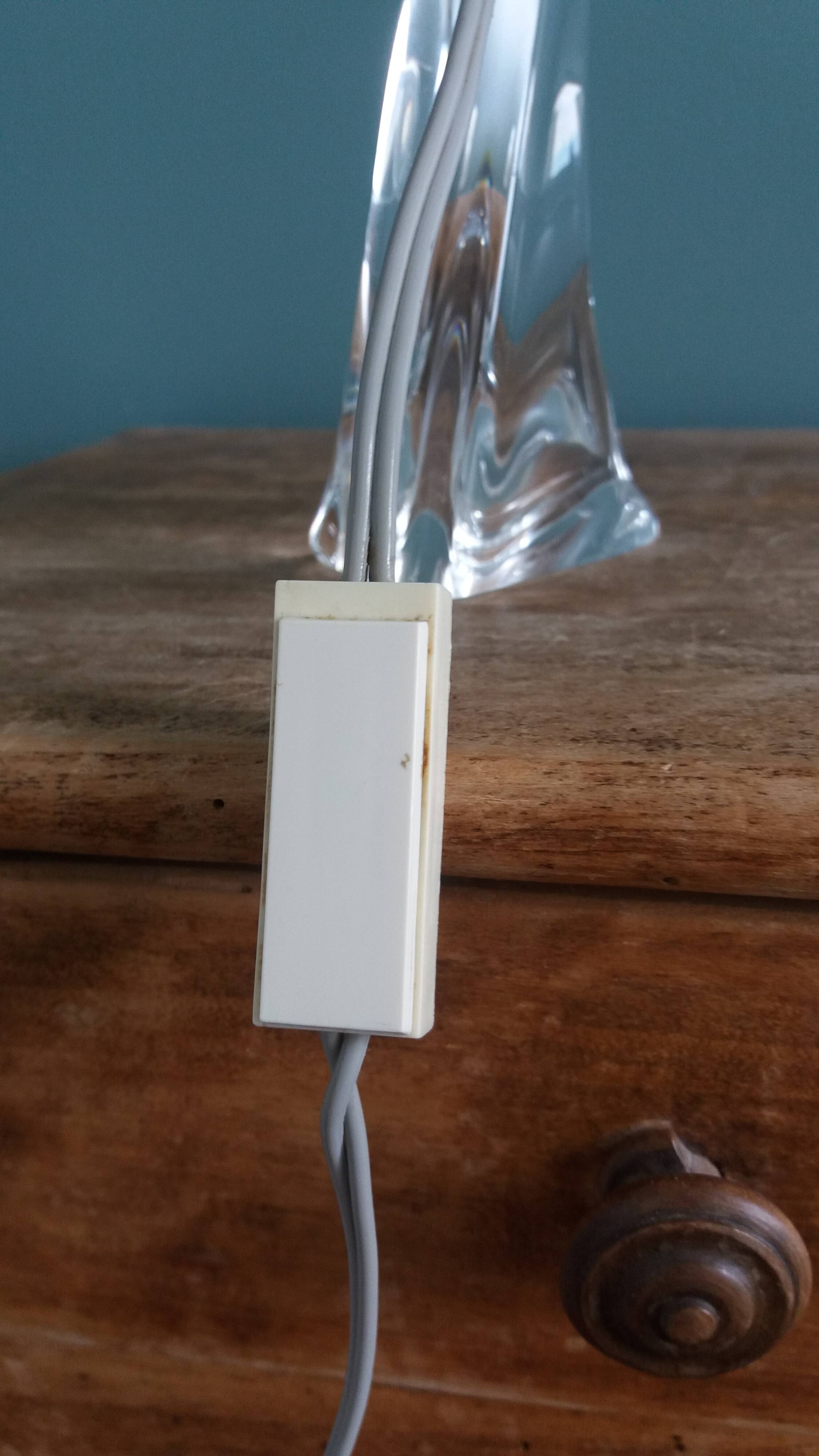 Lampe en cristal Daum France pied forme libre