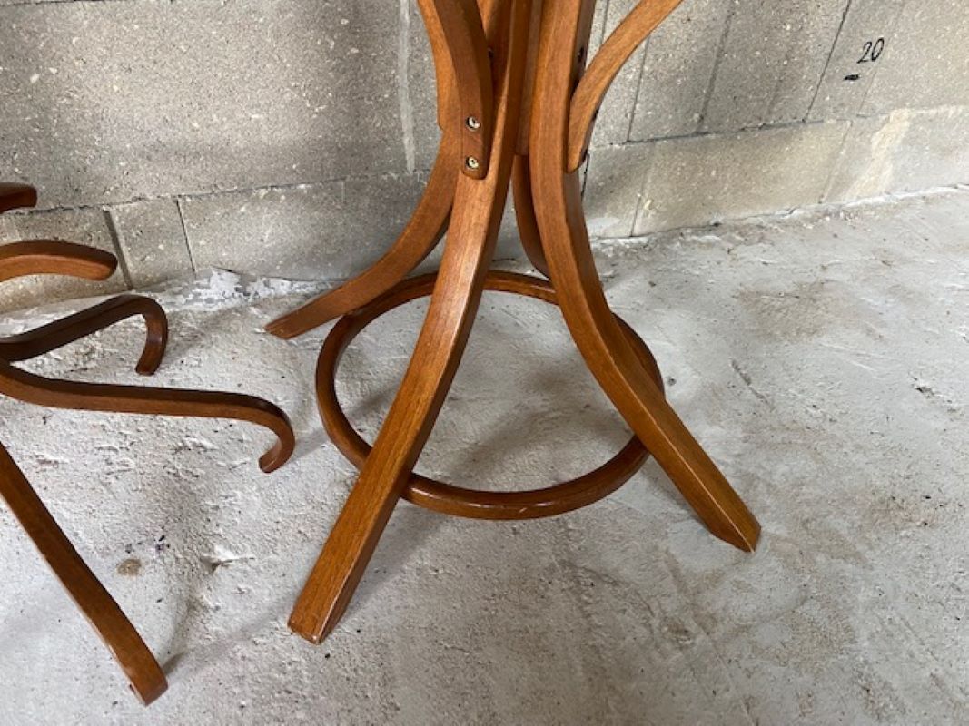 Coat rack swivel parrot Baumann bistro style 1960 curved wood