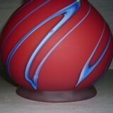 Red vase in opaque double-thickness glass 44 cm