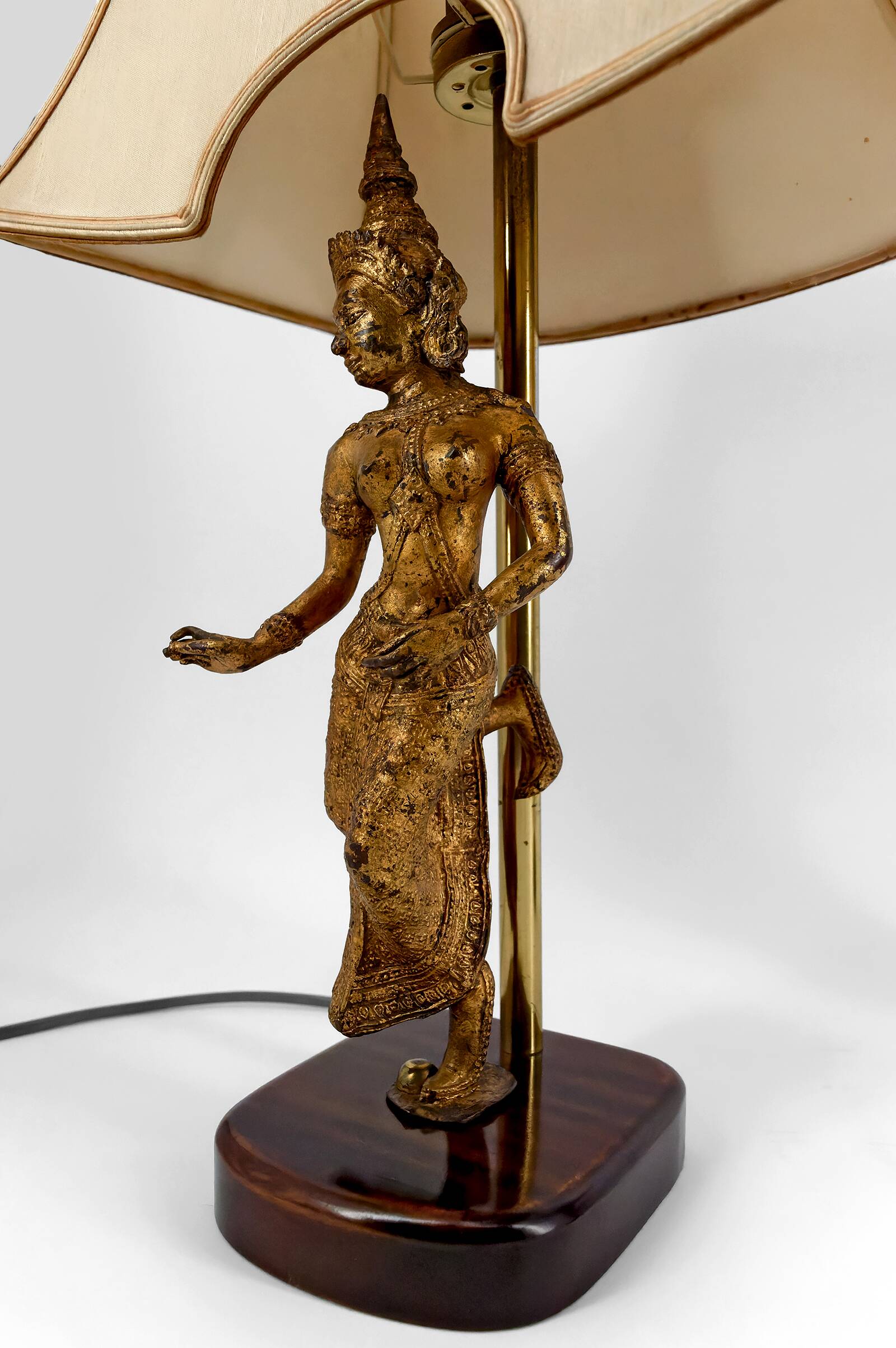 Pair of Sculptural Lamps in Gilt Bronze, Thai Dancers, 20th Century