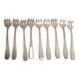 Set of 9 art deco silver oyster forks