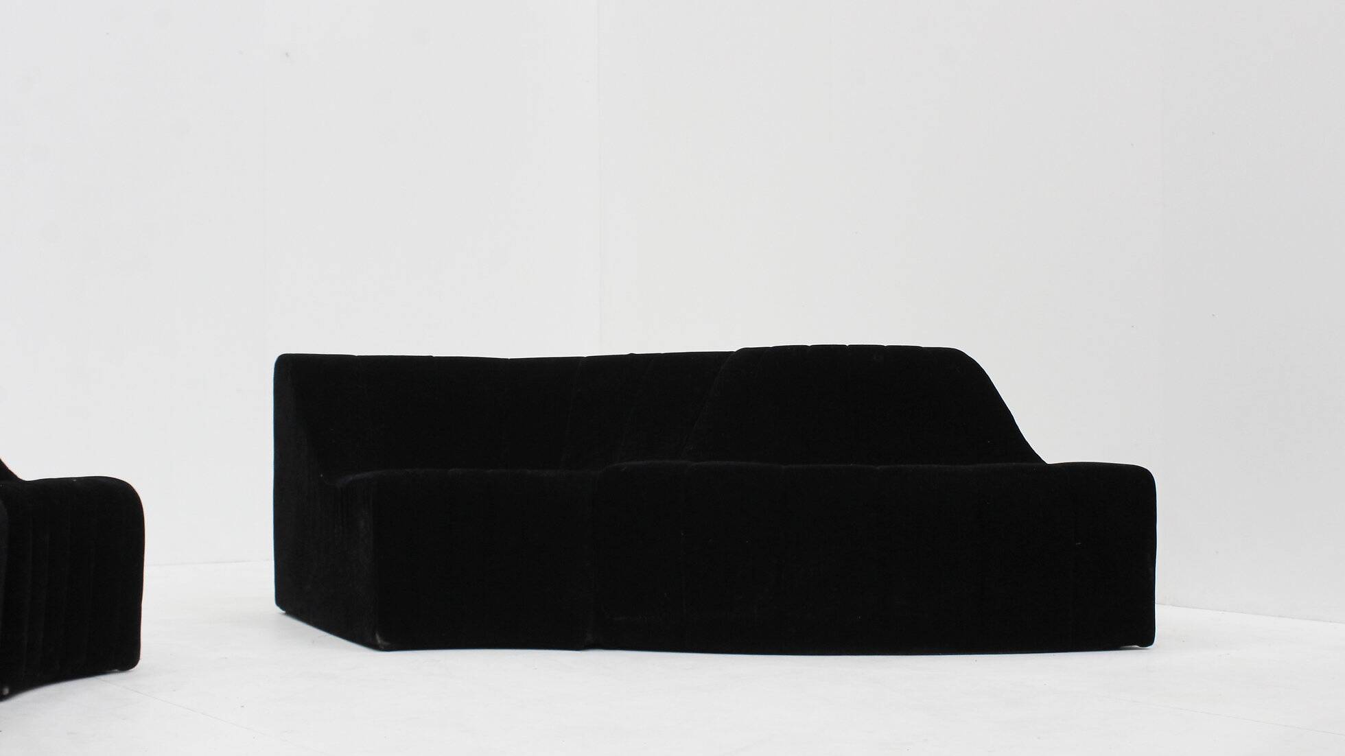 Kwok Hoi Chan for Steiner Chromatic modular curved sofa 1970s