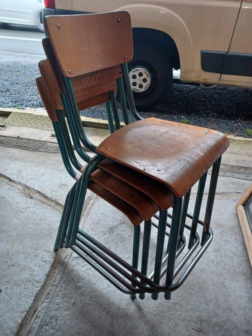 Set of 4 old school and high school high chairs