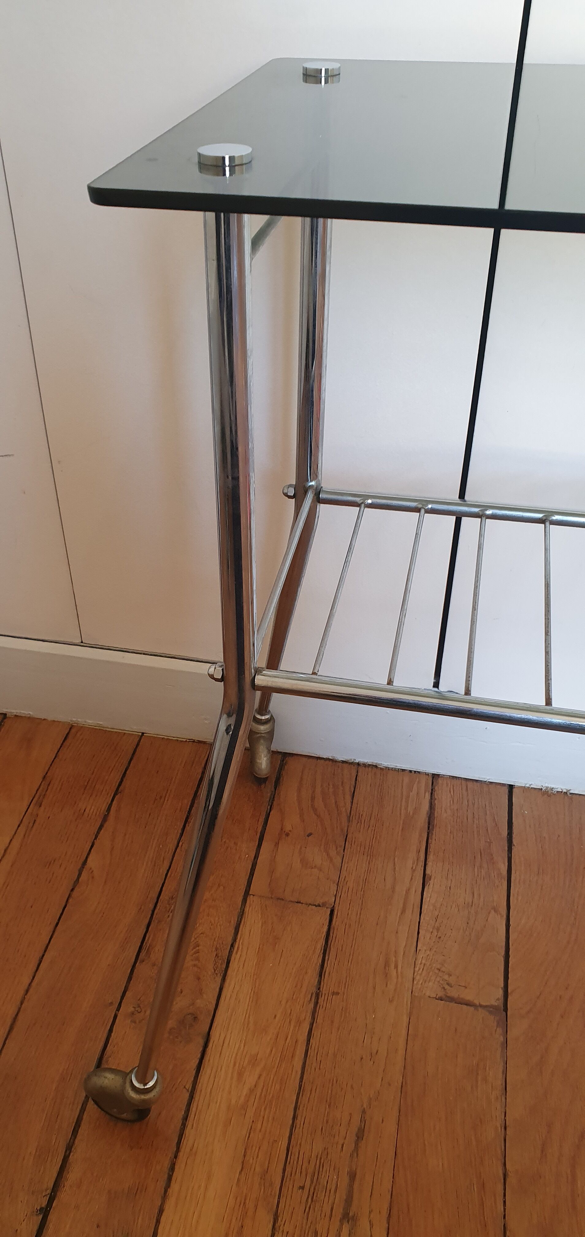 Smoked glass dessert