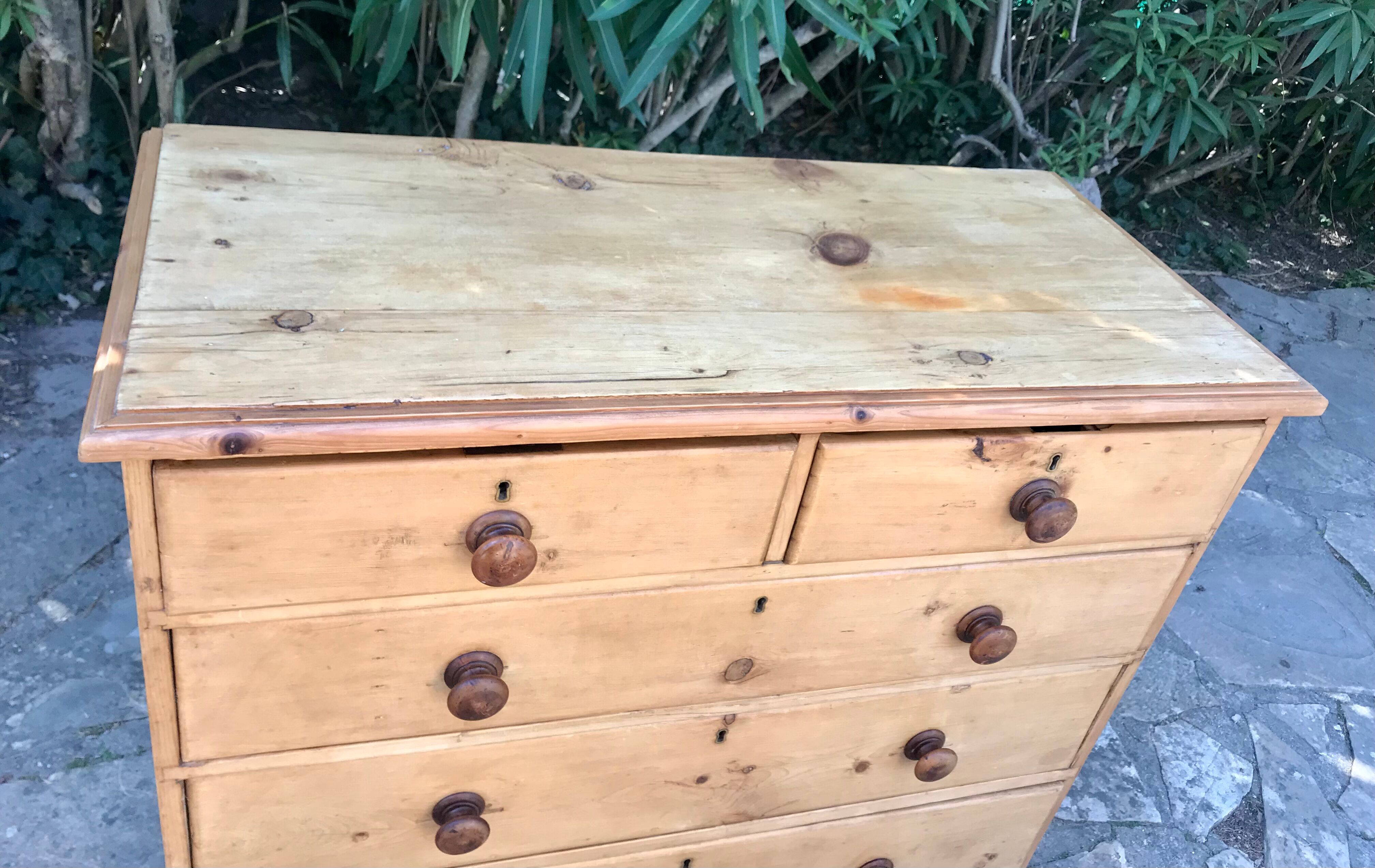 Commode anglaise circa 1900