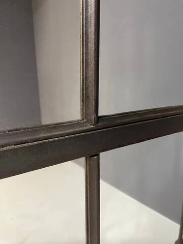 Miroir industriel en fer patiné, Tchécoslovaquie, années 1960