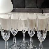 Lot 5 Large champagne flutes in cut crystal. Diamond drop/point patterns. High 20.5 cm