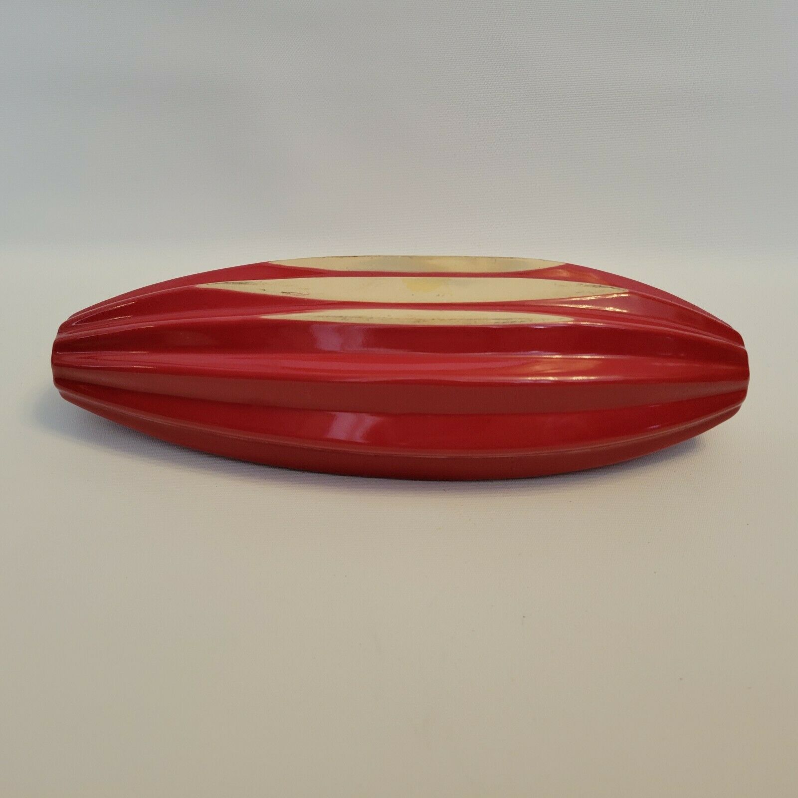 Recycle bin centerpiece design ceramic red
