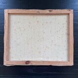 Flat board and grapes