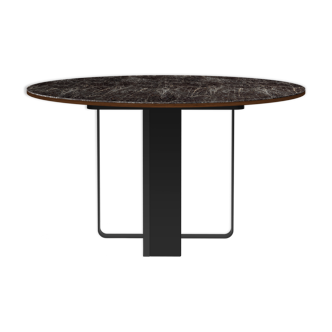 Felice dining table