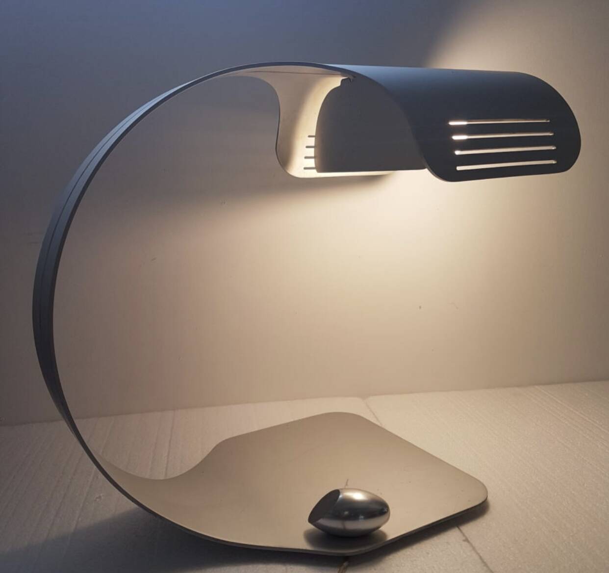 Colomba Lamp by Walter and Moretti – Italian Design from the 70s