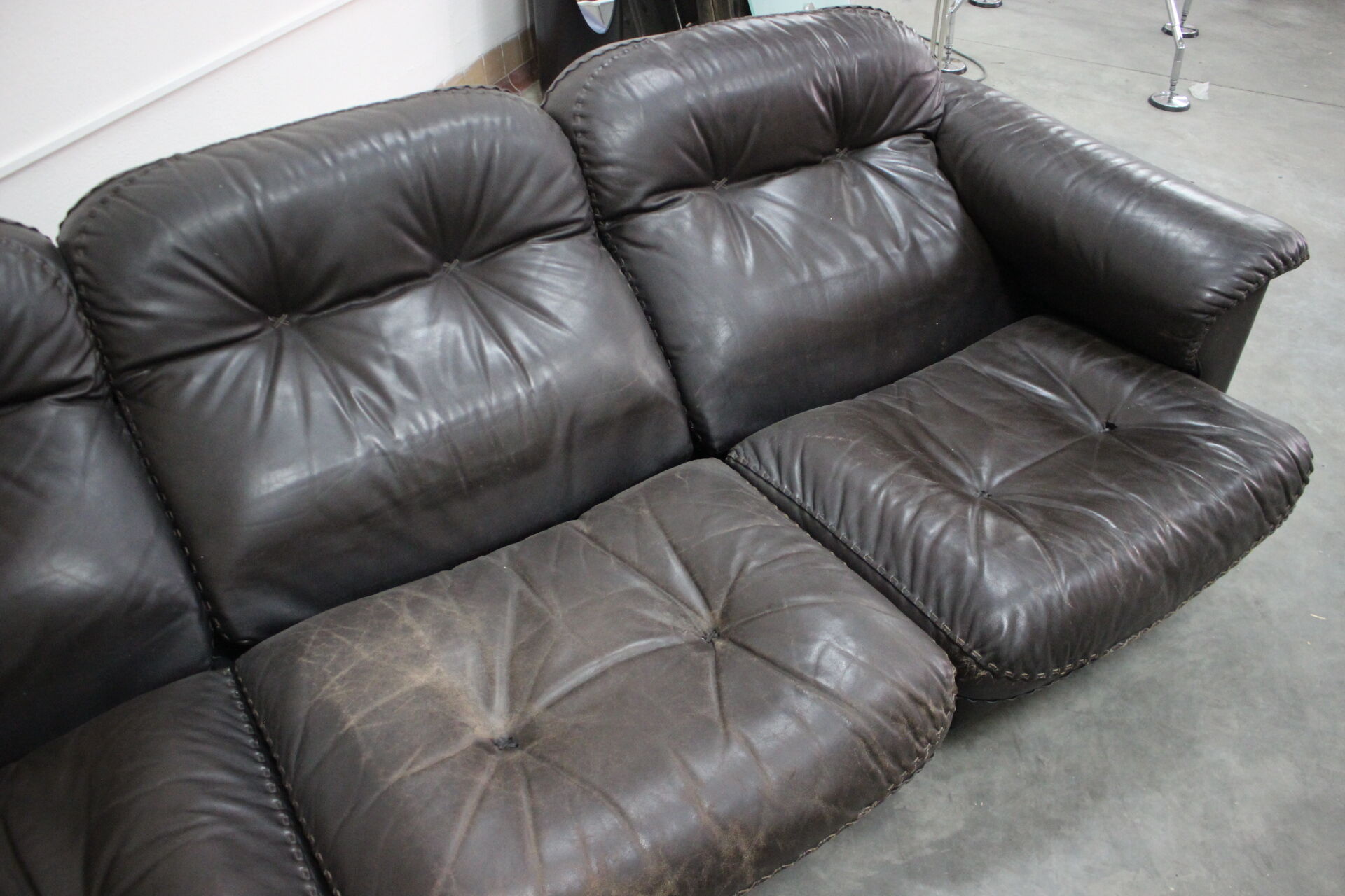 1970s  De Sede Adjustable Brown Leather 3-Seater Sofa  DS-110 James Bond