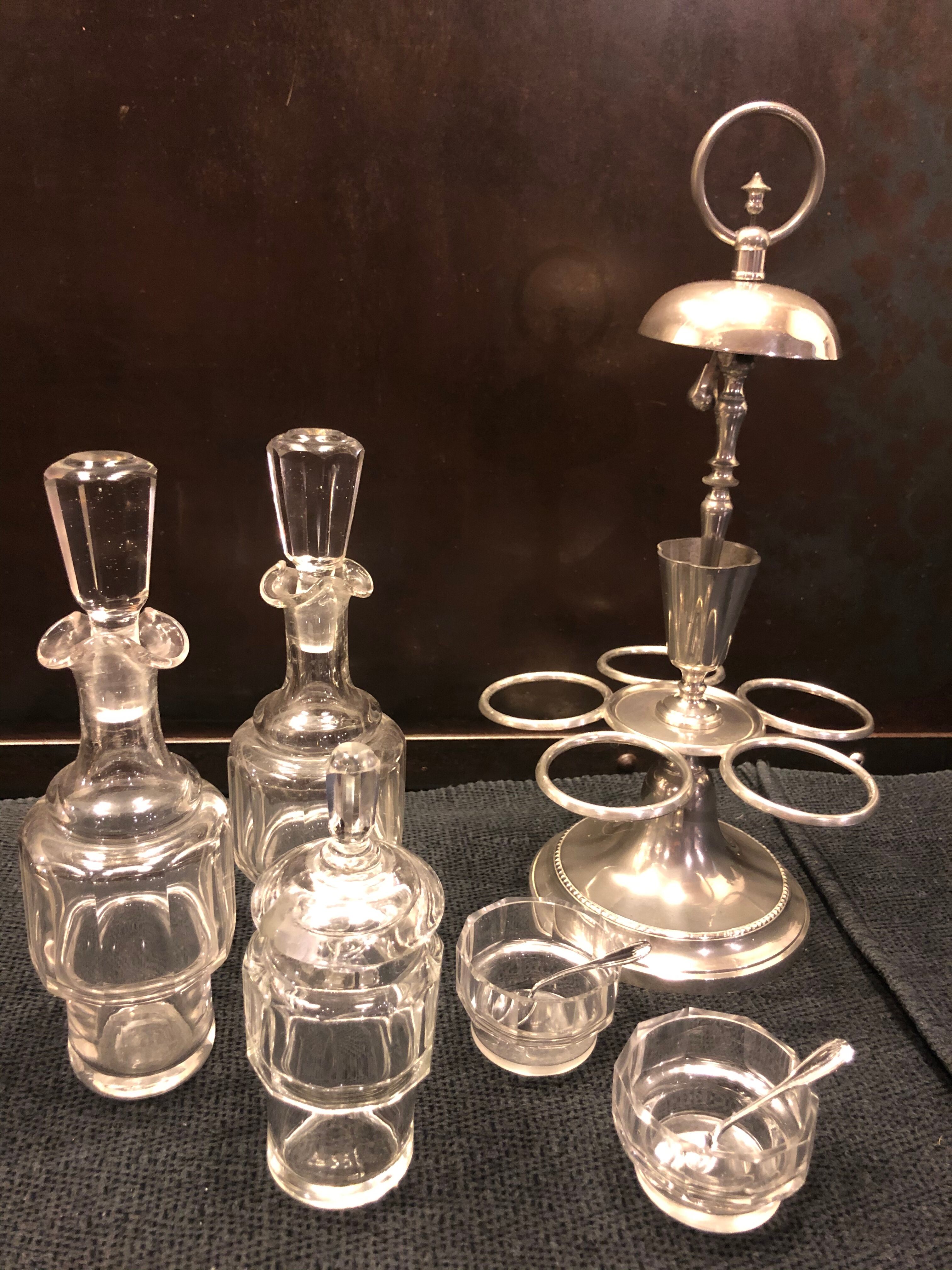 Old oilworker, complete crystal