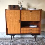 Scandinavian vaisselier