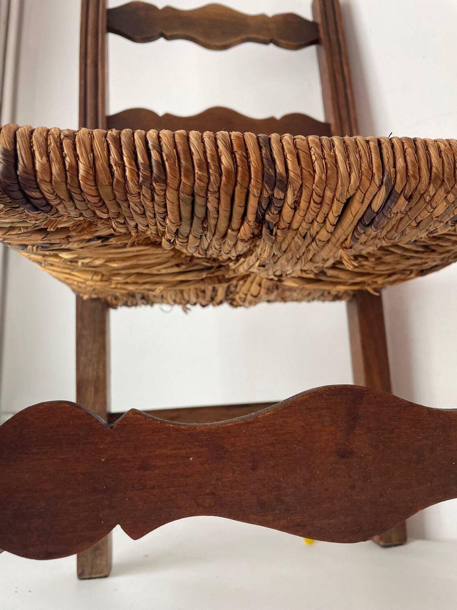 Wood and straw children's chair