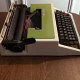 Union 320 typewriter