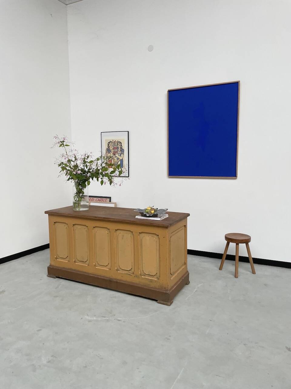 Yellow patina commercial counter from the 50s