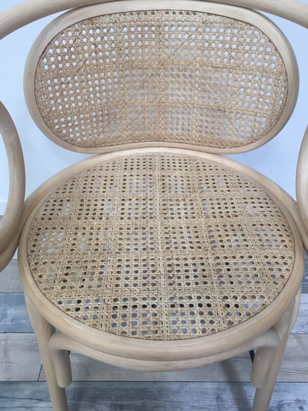 fauteuil en rotin et cannage