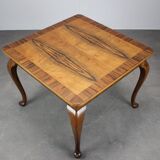 European Art Deco square coffee table from the 1930s in walnut veneer with a restored oiled finish