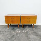 Paire de tables de chevet années 1970