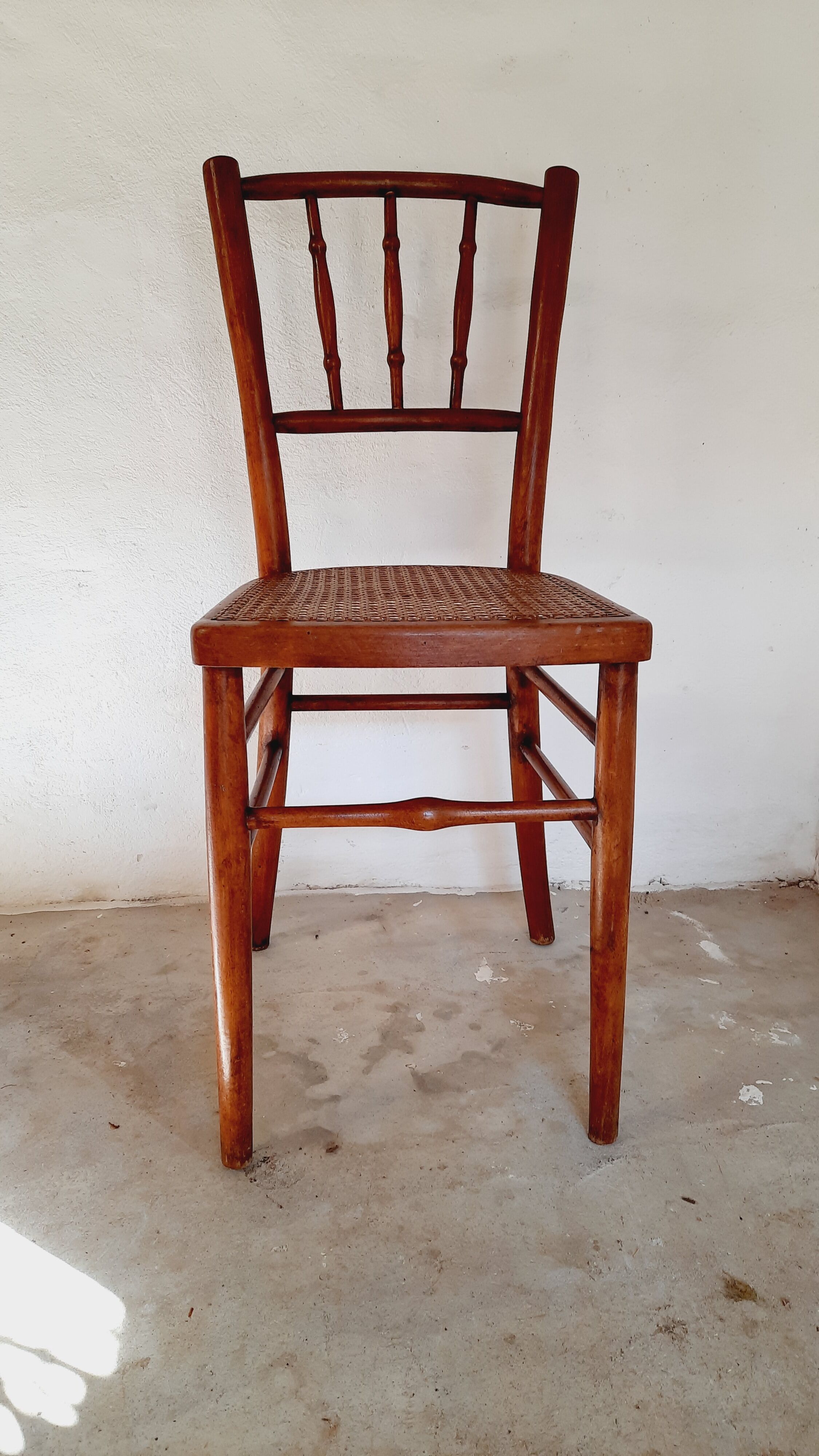 Lot 4 bistro chairs