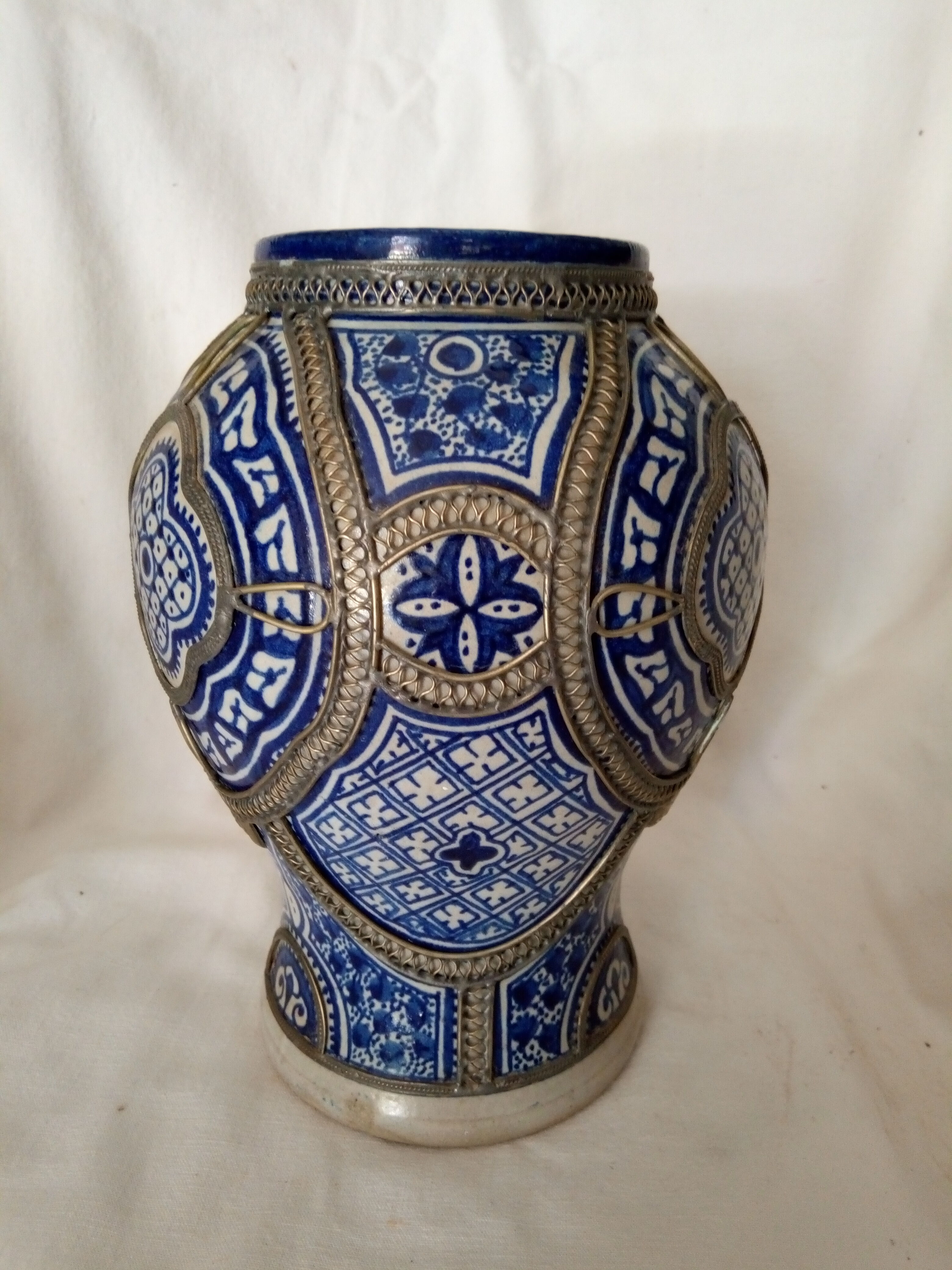 Ancient vase in earthenware from Fez, Morocco