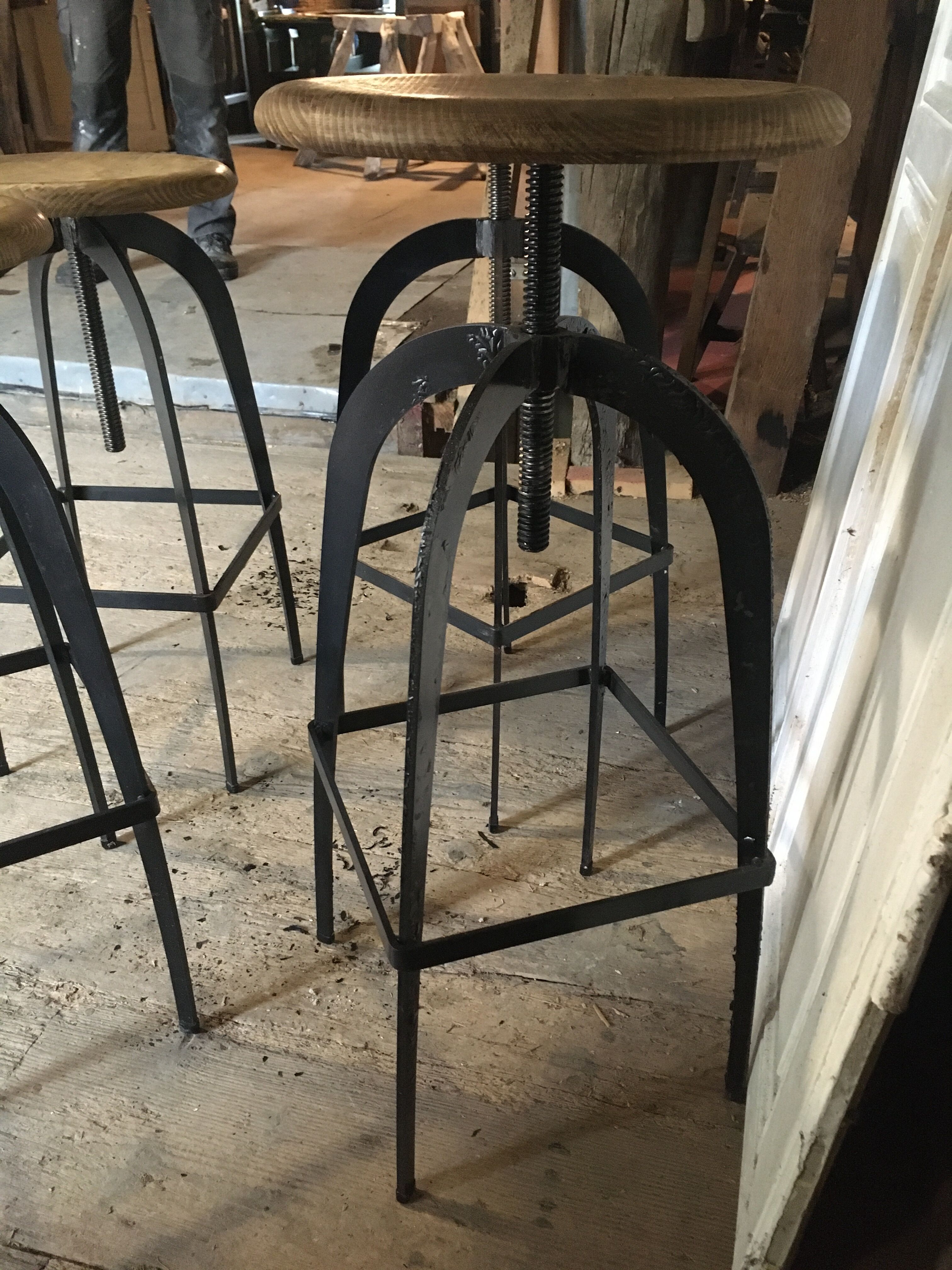 Lot of 4 industrial stools