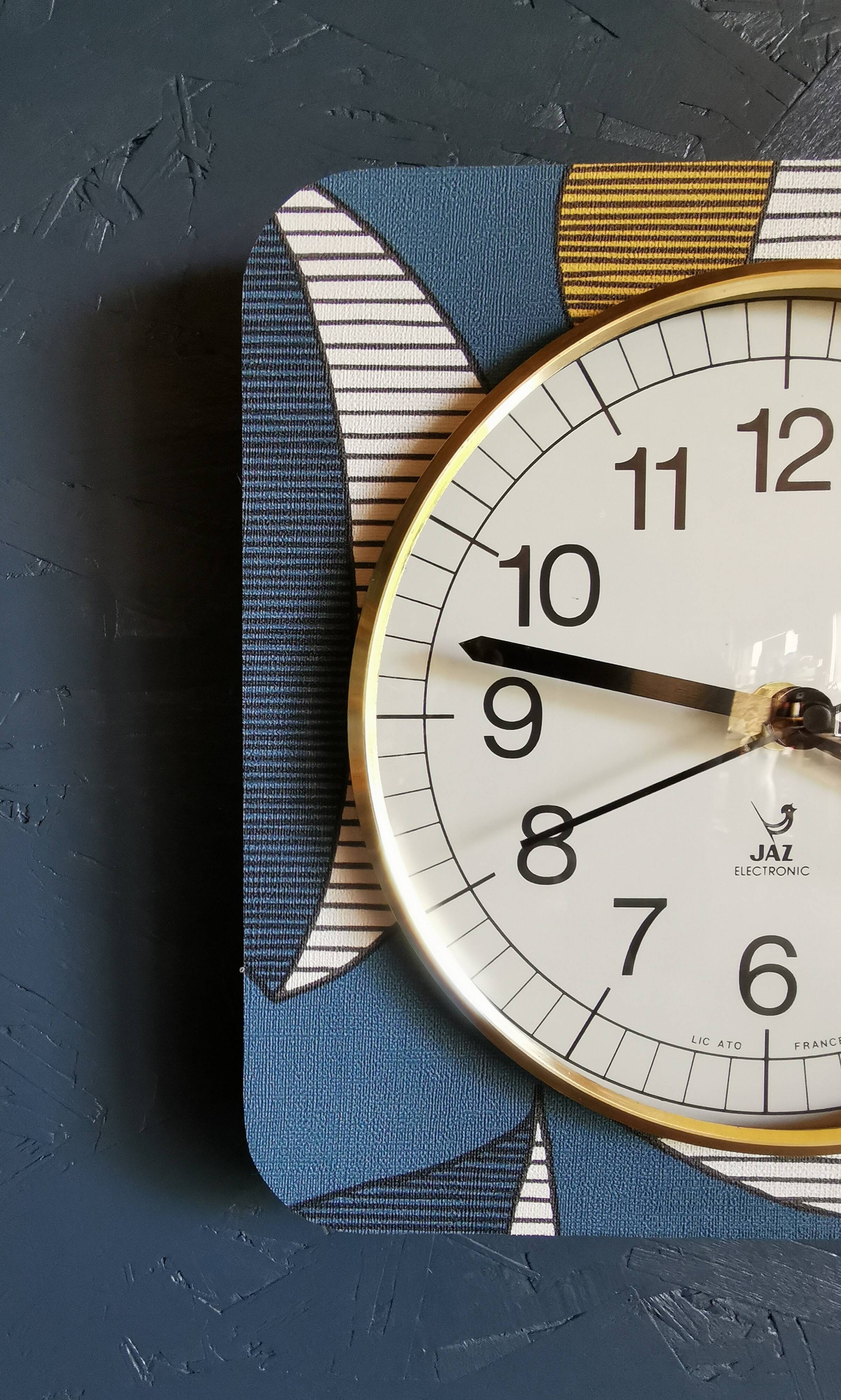 Square silent vintage wall clock clock "Jaz blue white ochre"