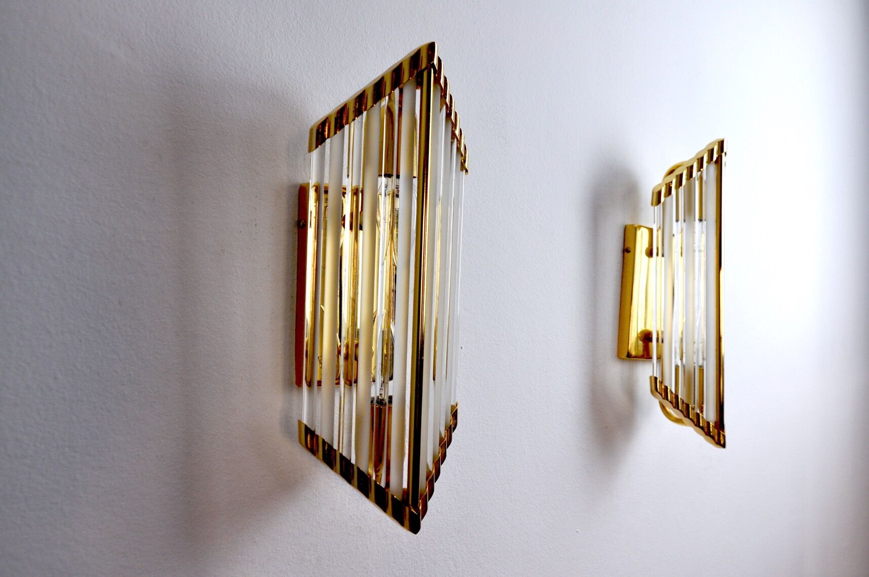 Pair of Venini sconces, Italy, 1980