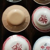 6 mismatched deep plates pairs Digoin Sarreguemines red blue pink