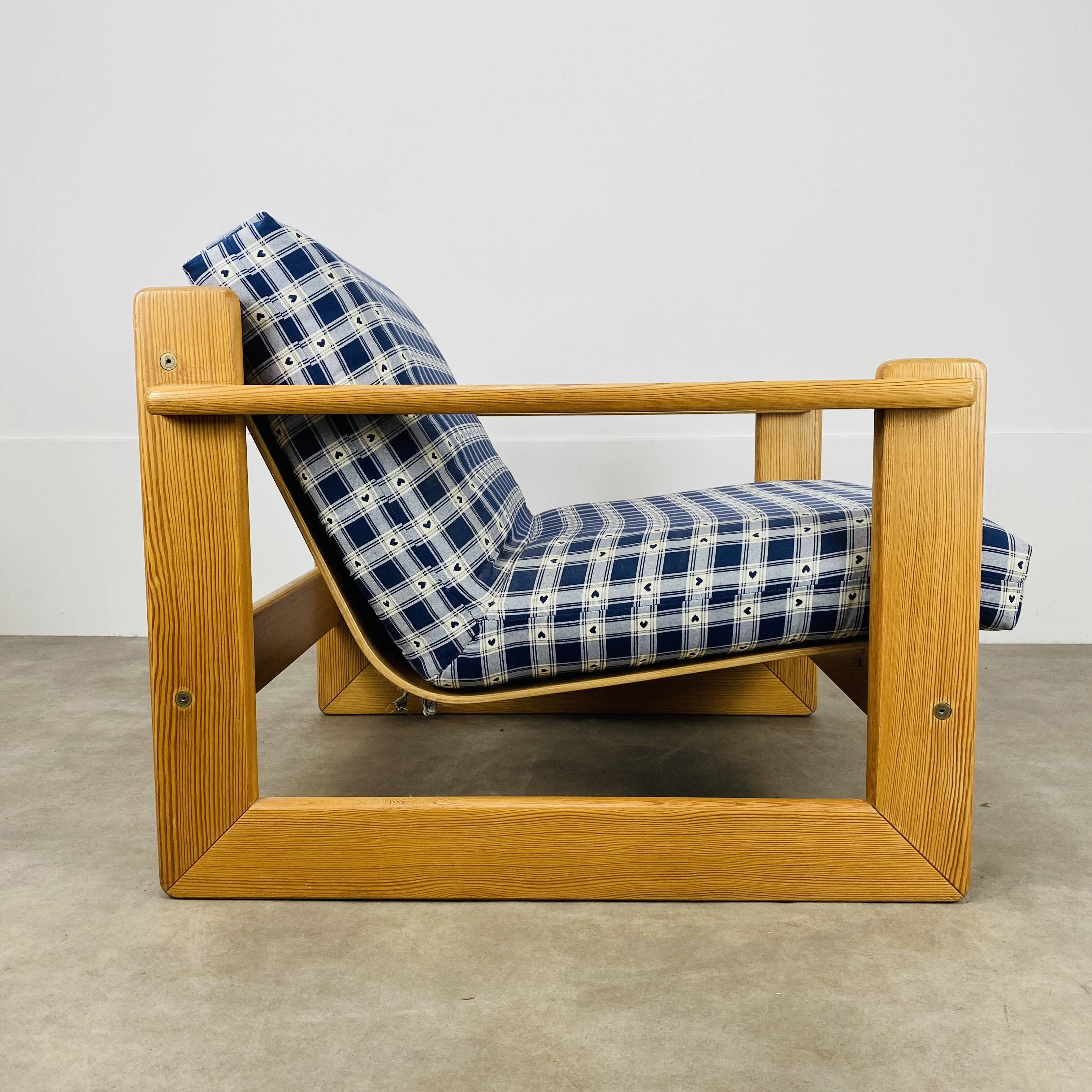 Armchair pine 70s chalet style