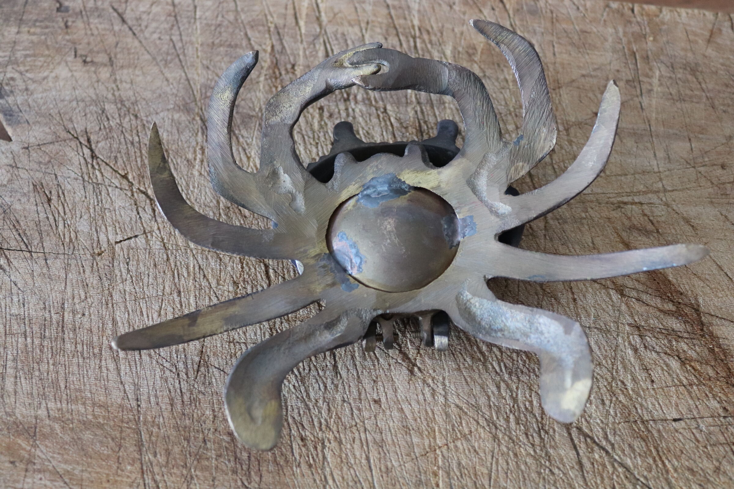 Empty pocket or ashtray "crab" 60s