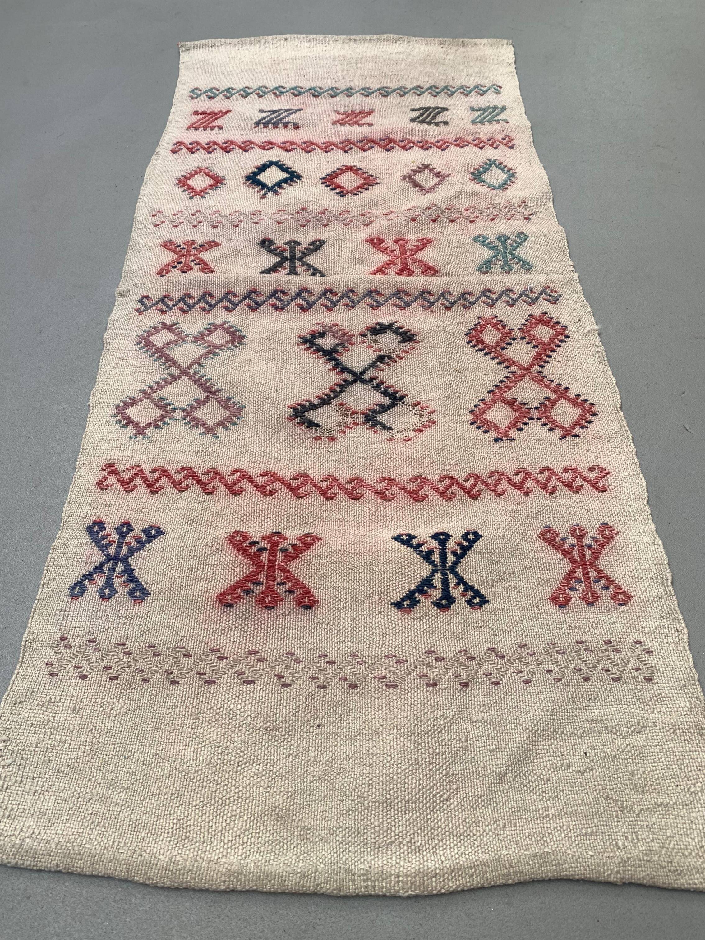 Old Turkish narrow Kilim Runner 114x50 cm shabby chic, vintage kelim