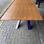 Grande table à manger par Bonaldo