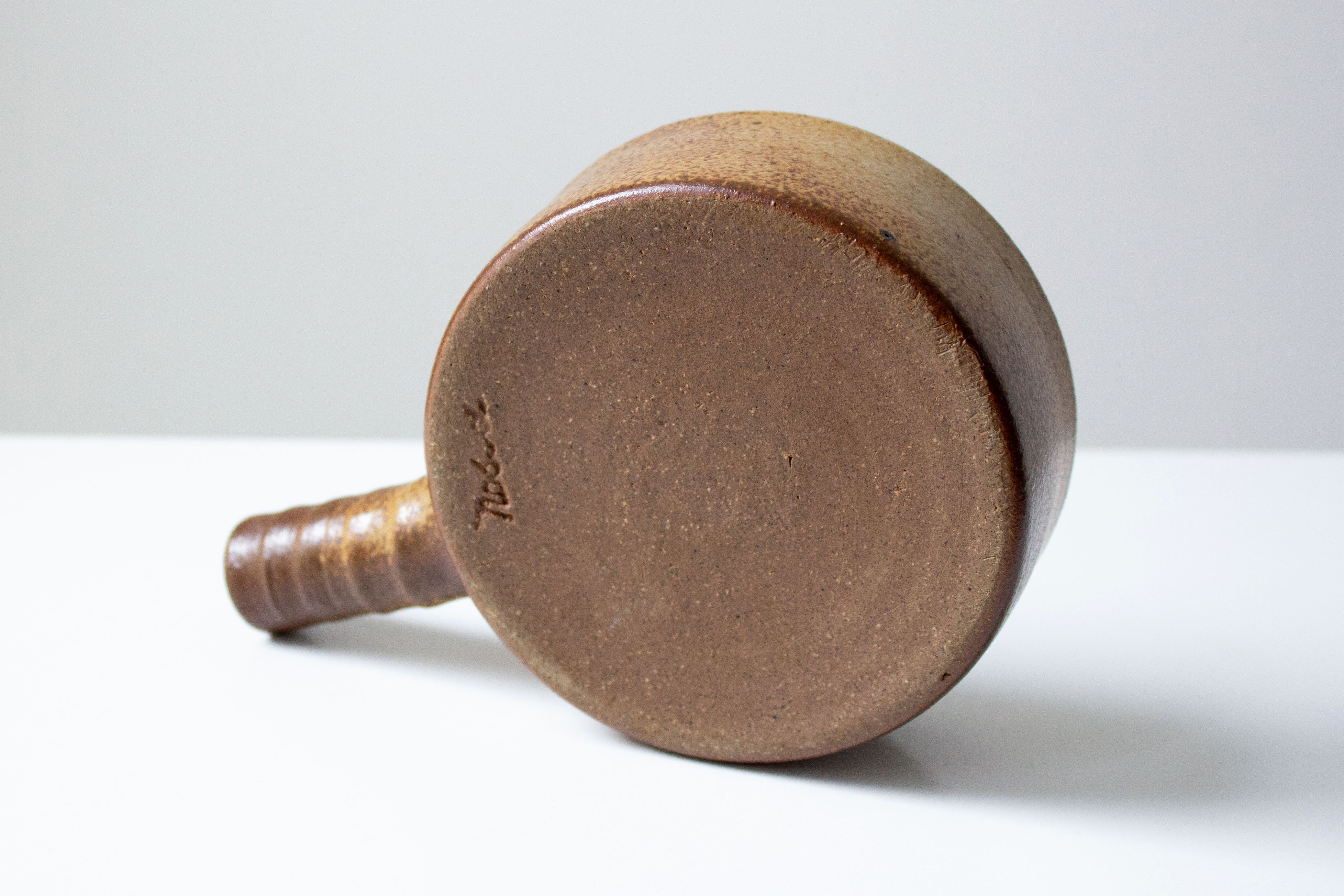 Mdi Century Mobach ceramic bowl with handle